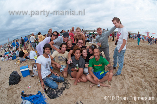 100801_112_horeca_beachvolleybal_partymania