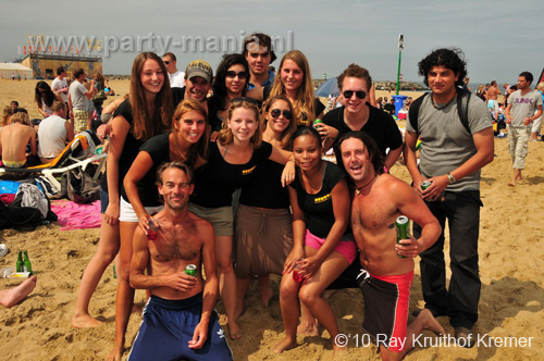 100801_069_horeca_beachvolleybal_partymania