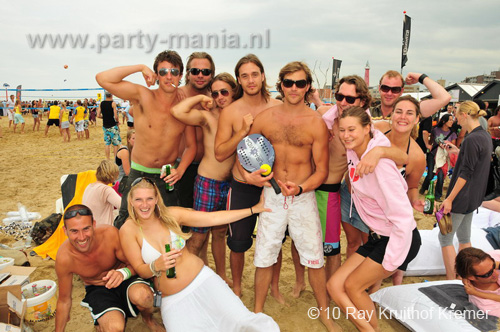 100801_112_horeca_beachvolleybal_partymania