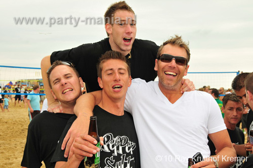 100801_122_horeca_beachvolleybal_partymania