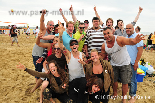 100801_140_horeca_beachvolleybal_partymania