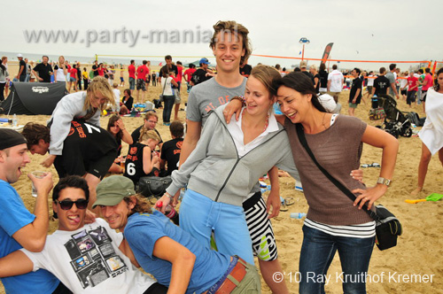 100801_145_horeca_beachvolleybal_partymania