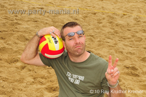 100801_149_horeca_beachvolleybal_partymania