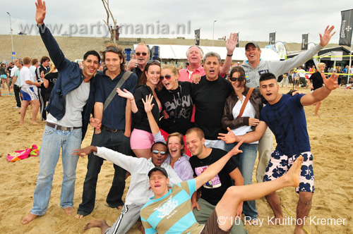 100801_151_horeca_beachvolleybal_partymania