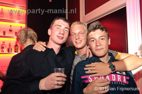 100806_069_maximaal_partymania