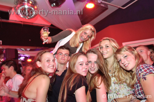 100806_088_maximaal_partymania