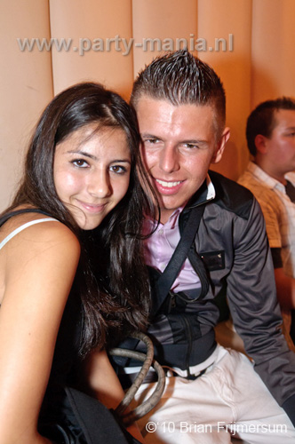 100806_113_maximaal_partymania