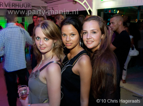 100807_221_gekkehouse_partymania