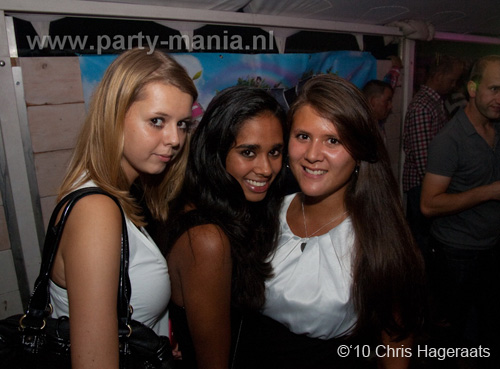 100807_234_gekkehouse_partymania