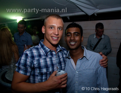 100807_235_gekkehouse_partymania