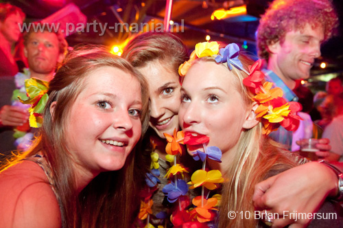 100814_065_klup_tropicana_partymania