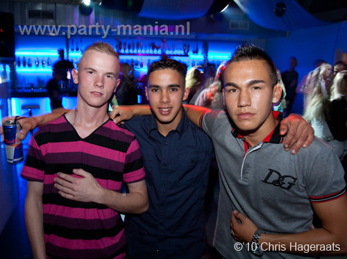 100827_084_maximaal_partymania