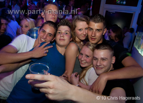 100827_090_maximaal_partymania