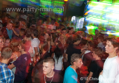 100827_093_maximaal_partymania