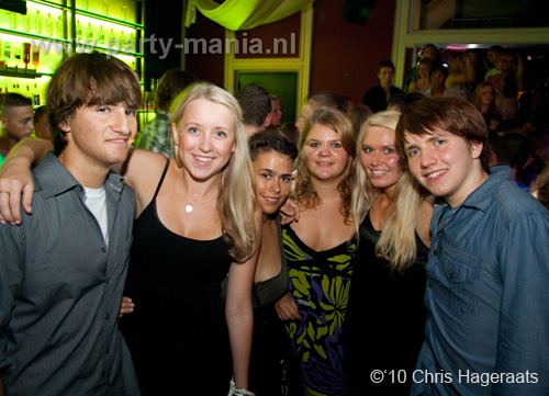 100827_097_maximaal_partymania