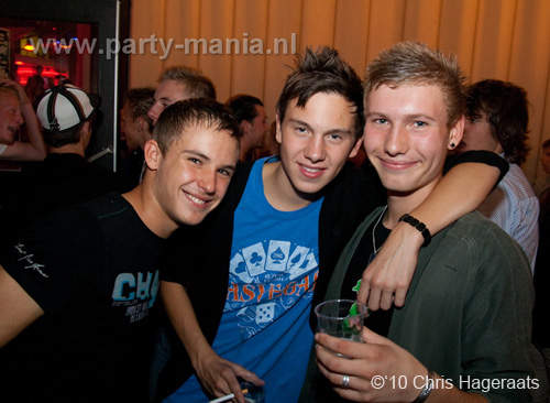 100827_130_maximaal_partymania