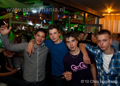 100827_154_maximaal_partymania