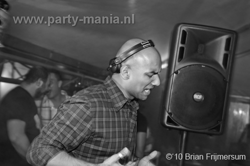 100829_070_wij_partymania