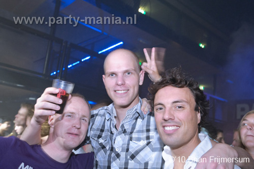 100910_065_90s_now_partymania