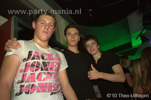 100910_143_maximaal_partymania