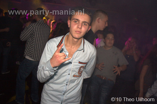 100910_154_maximaal_partymania