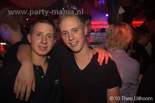 100910_207_maximaal_partymania