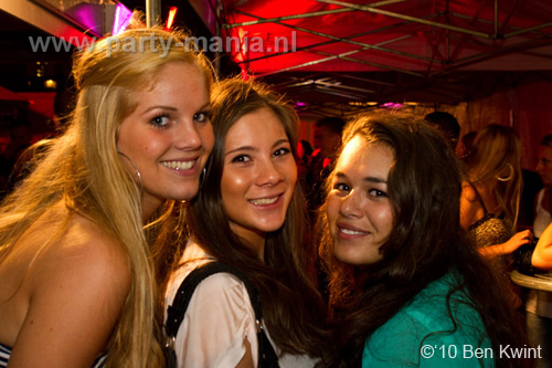 100911_067_perfection_partymania