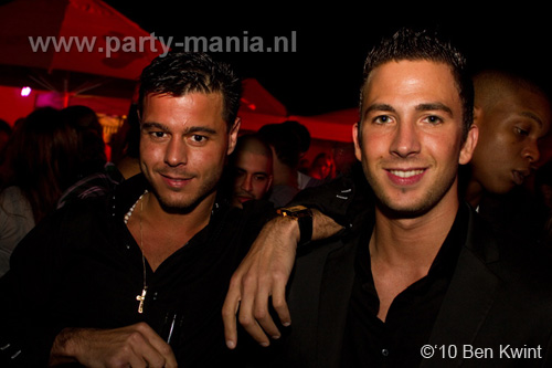 100911_092_perfection_partymania