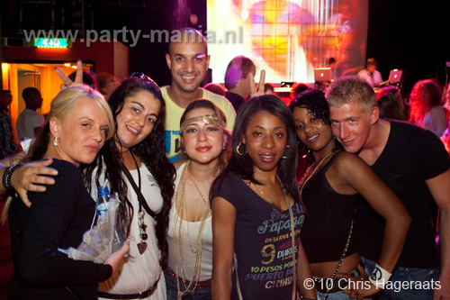 100918_141_los_partymania