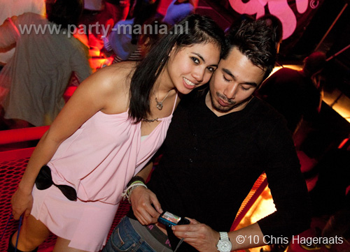 100918_145_los_partymania