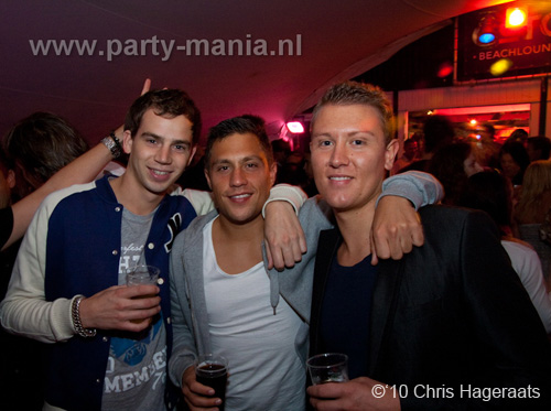 100925_035_glamorous_partymania