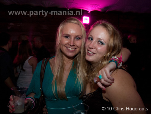 100925_100_glamorous_partymania