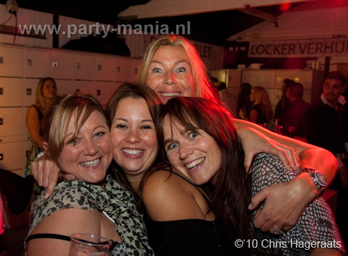 100925_120_glamorous_partymania