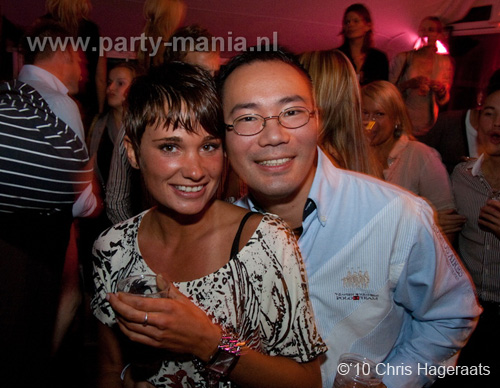 100925_125_glamorous_partymania