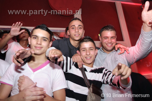 101001_069_maximaal_partymania