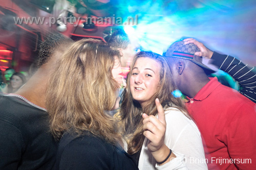 101001_076_maximaal_partymania