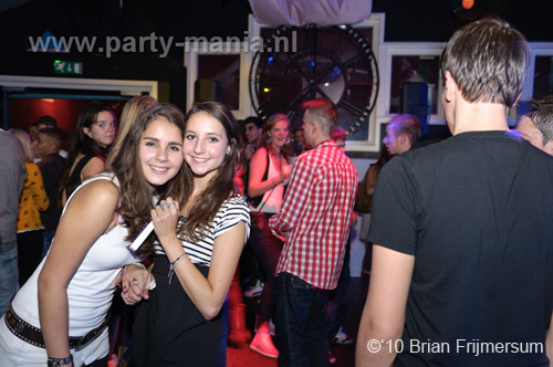 101001_092_maximaal_partymania