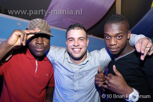 101001_097_maximaal_partymania