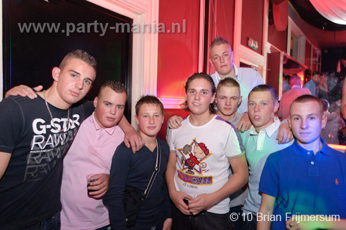 101001_103_maximaal_partymania