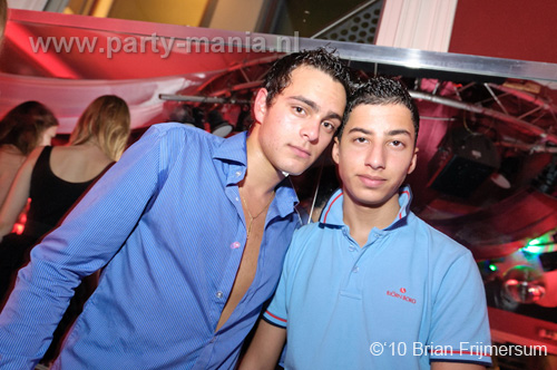 101001_104_maximaal_partymania