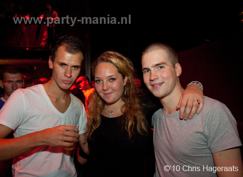 101002_065_franchise_partymania