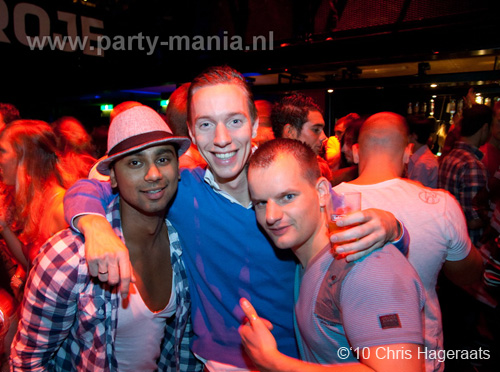 101002_077_franchise_partymania