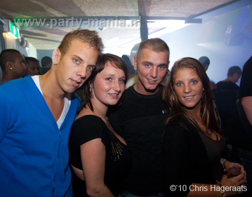 101002_091_franchise_partymania