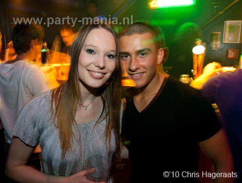 101002_117_franchise_partymania