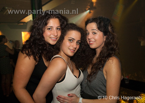 101002_140_franchise_partymania