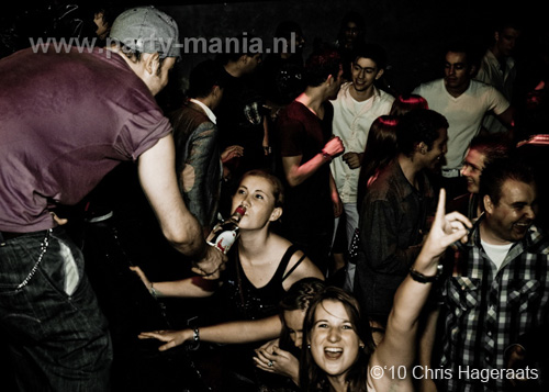 101002_186_franchise_partymania