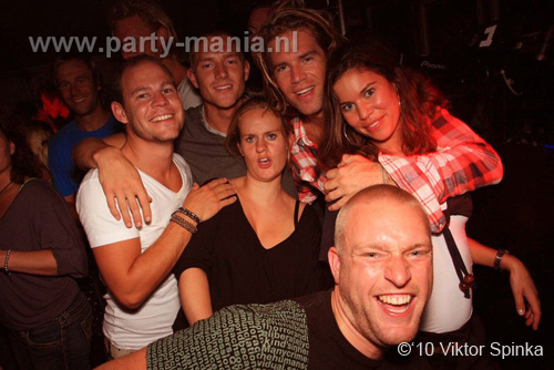 101002_068_whoosah_partymania