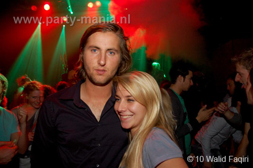 101008_066_mutesounds_partymania