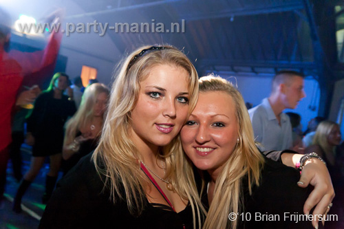 101030_127_gekkehouse_partymania