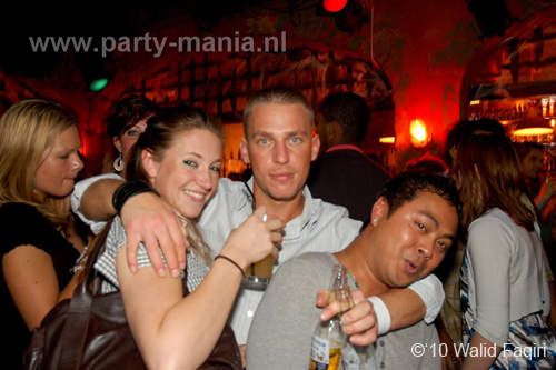 101030_075_havana_partymania